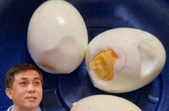 แพทย์เผย กินไข่ตอนเช้าอาจทำให้เกิด… หลายคนกินทุกวันโดยไม่รู้ว่าควรระวังอะไร
