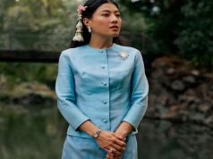พระสิริโฉม เจ้าฟ้าสิริวัณณวรีฯ ทรงชุดไทยเรือนต้น ประดับพระเกศาด้วยอุบะ เสด็จเปิดเทศกาลไทย ณ กรุงปารีส