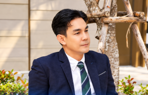 นักแสดงหนุ่ม ยอมรับวงการทีวีซบเซา ปรับตัวลุยธุรกิจอสังหาฯ