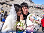 ดีเจดังสละโสด เซอร์ไพรส์คุกเข่าขอแฟนแต่งงาน วิวหิมะสุดอลังการ